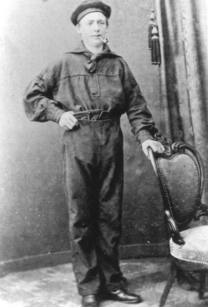 Fil:Jens-Thomassen-som-marinesoldat-ca-1871.jpg
